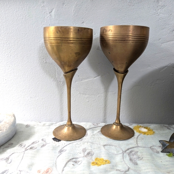 2 Vintage Solid Brass Goblets, Perfect for Wedding Toasts! - Picture 2 of 4